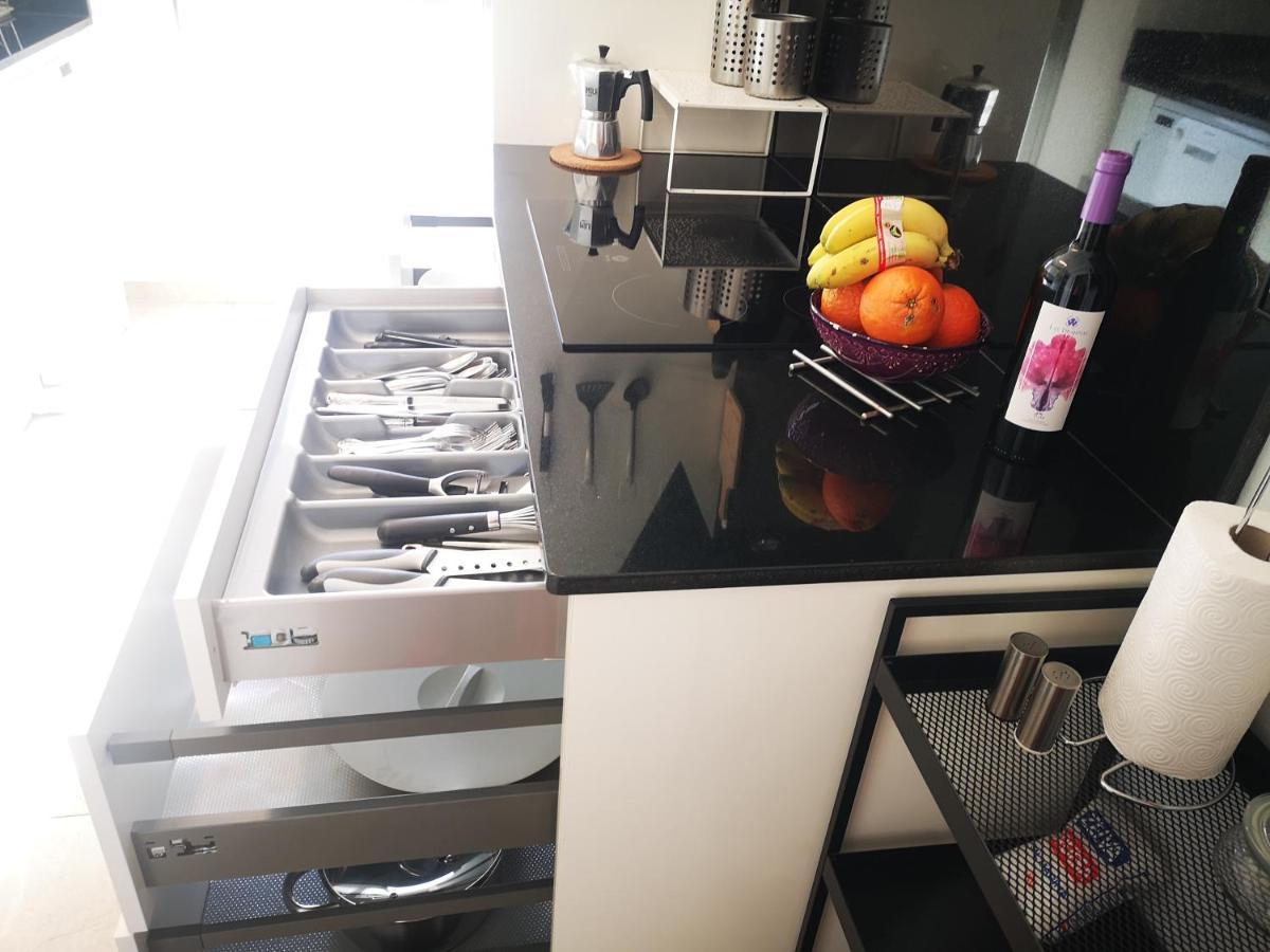 Modern House With 2 Bedrooms Near The Beach Castillo del Romeral 外观 照片