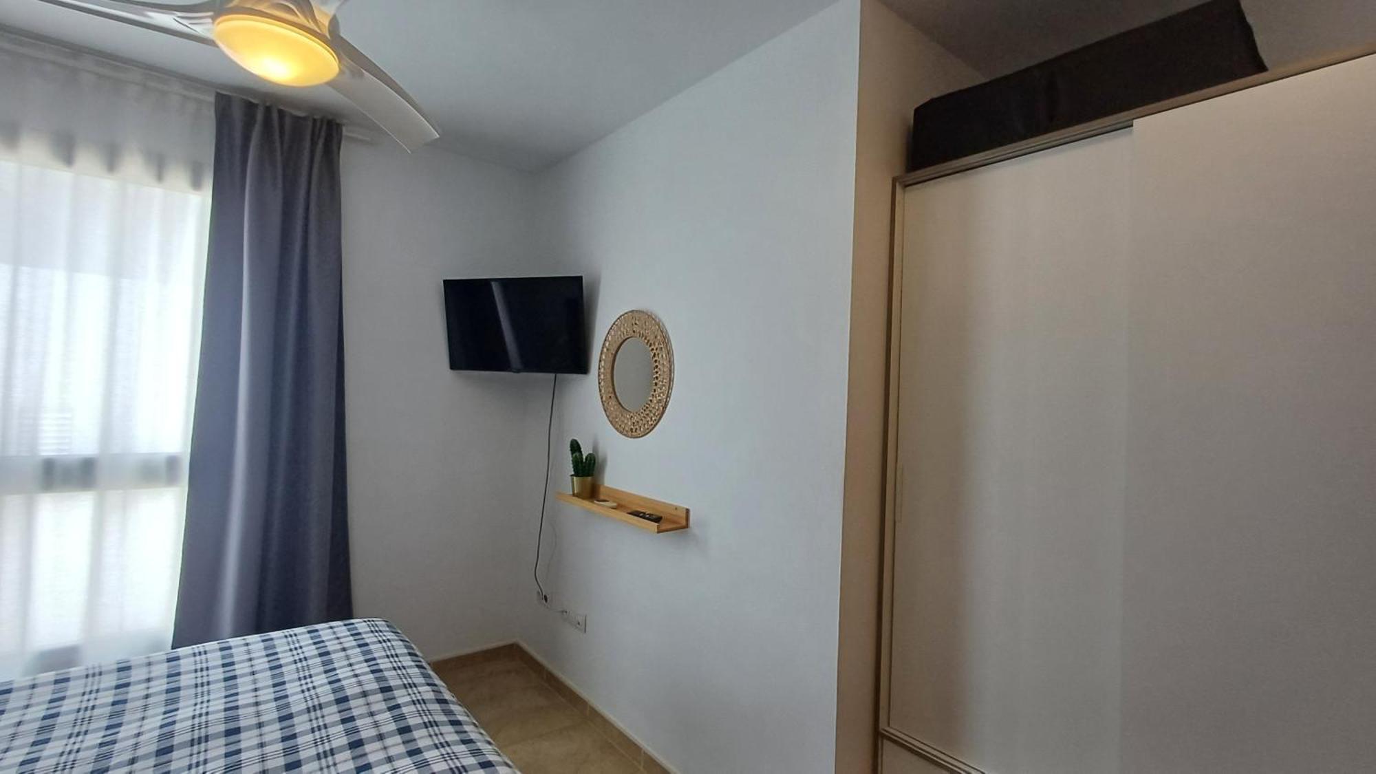 Modern House With 2 Bedrooms Near The Beach Castillo del Romeral 外观 照片